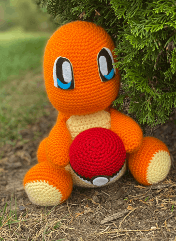Charmander from Pokémon with attached Poké Ball Amigurumi Doll